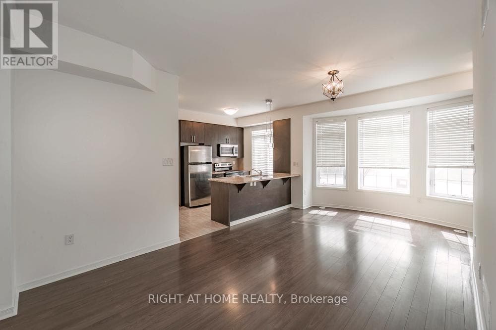 61 - 401 BEECHGROVE DRIVE photo 5
