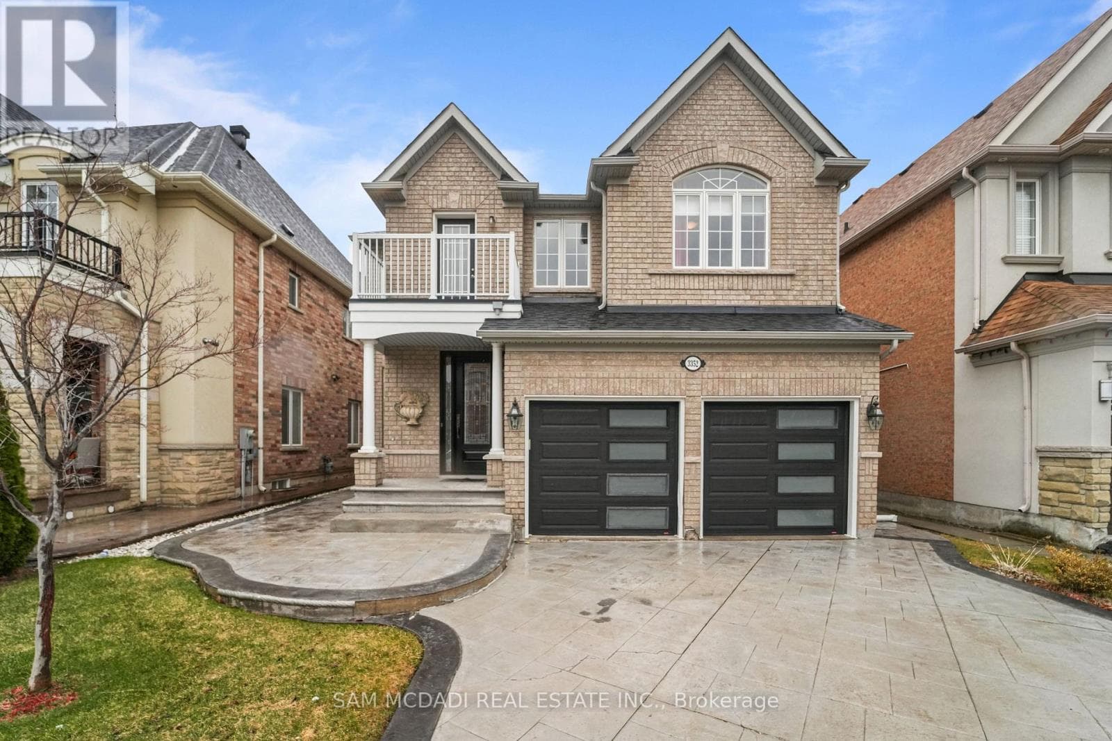 3352 ERIN CENTRE BOULEVARD photo 2