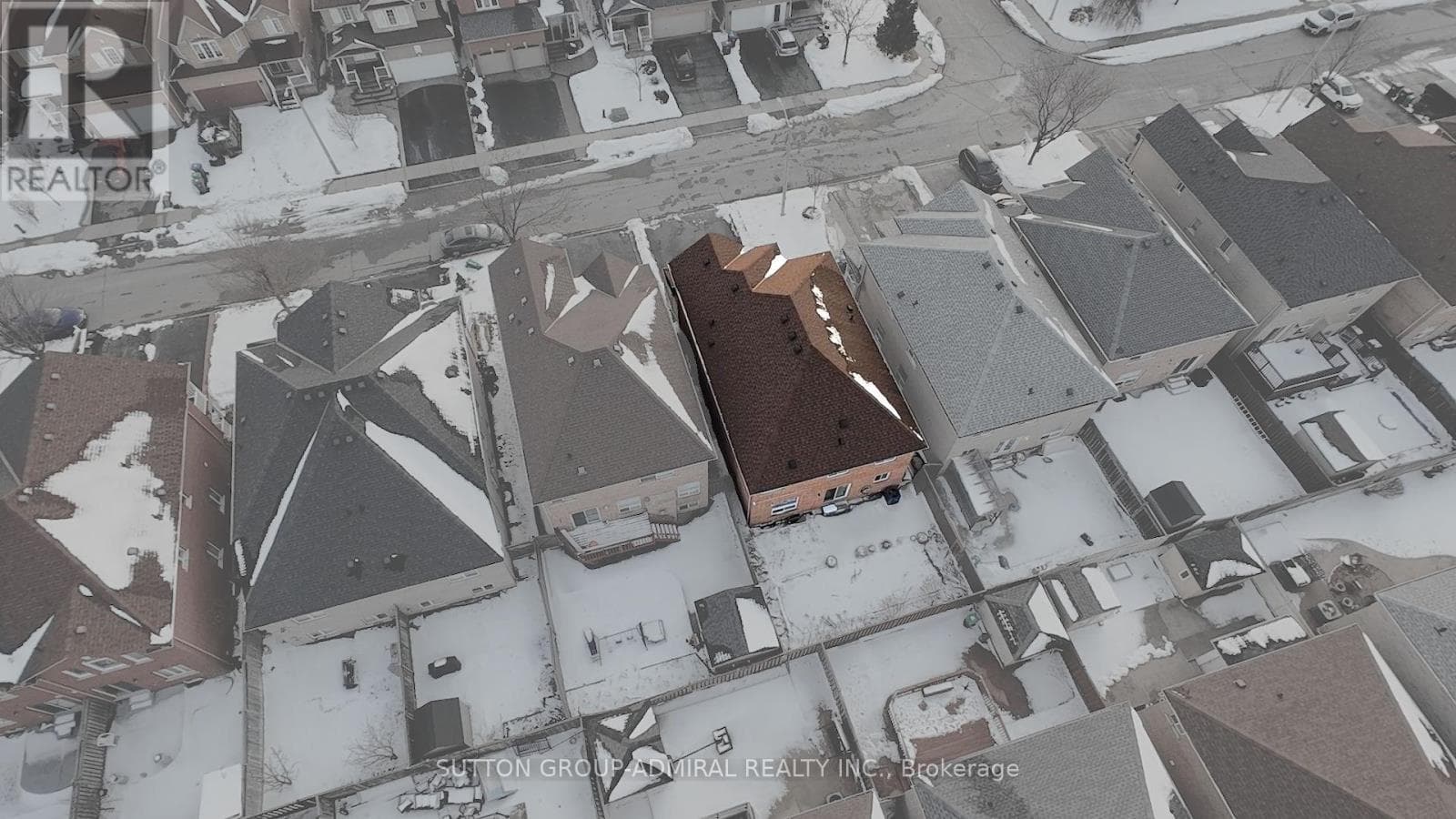 43 NEWARK WAY photo 2