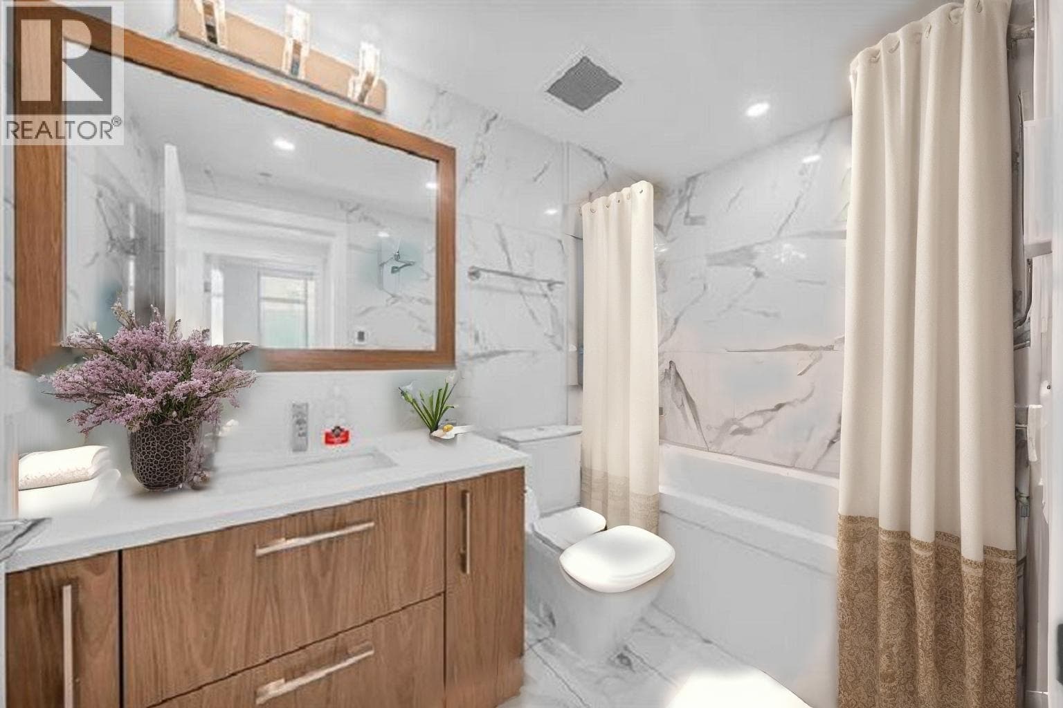 102 4988 CAMBIE STREET photo 4