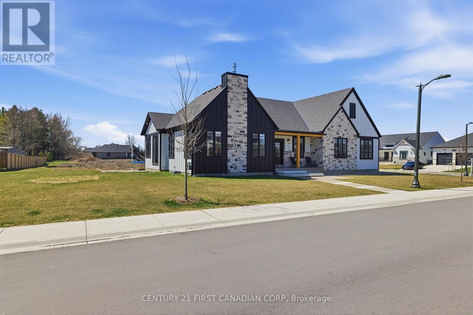 101 HARVEST LANE photo 3