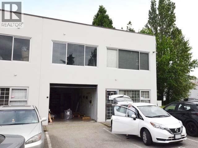 101 2691 VISCOUNT WAY photo 5