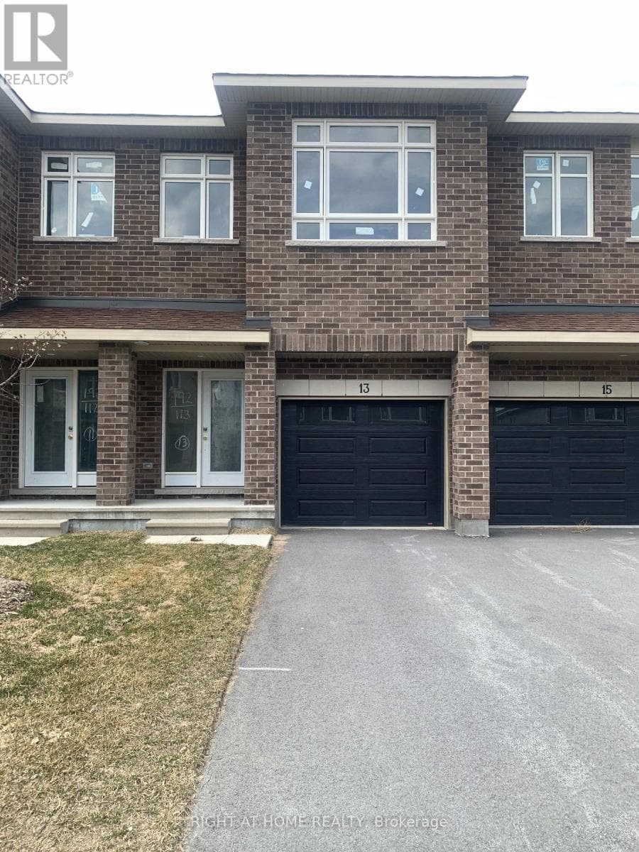 3 bed 3 bath single family at 13 WYLIE WAY — $569,000