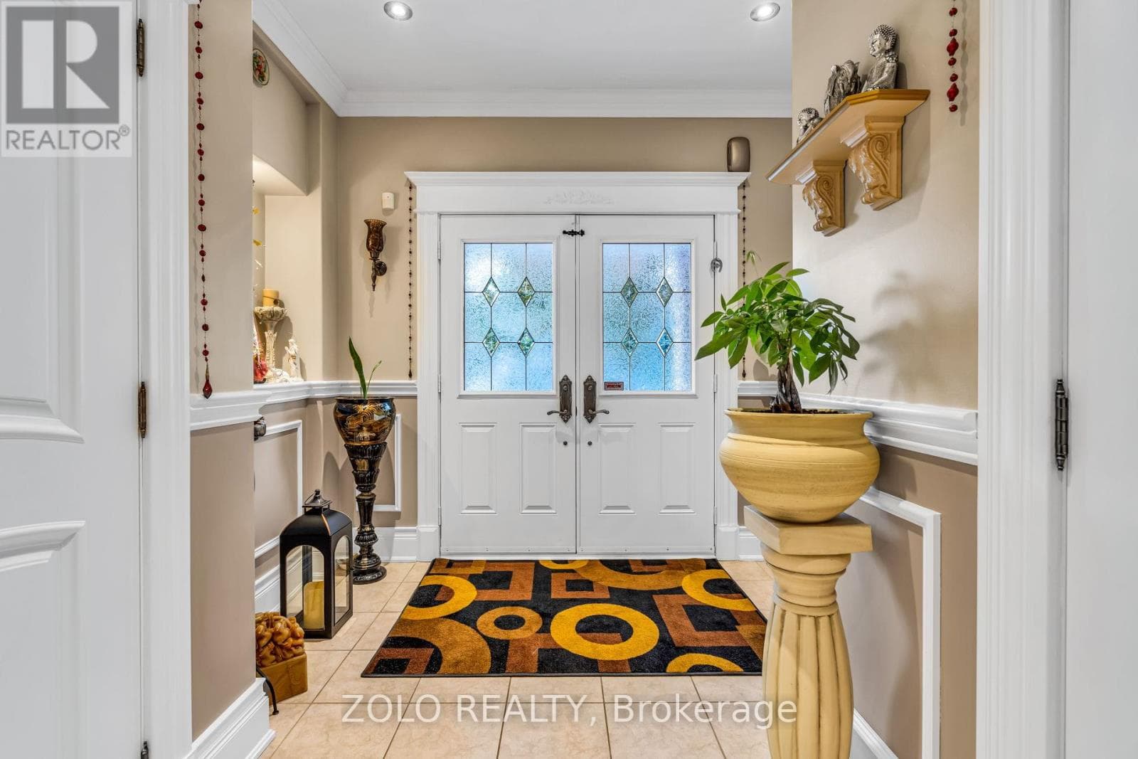 15 OZNER CRESCENT photo 2