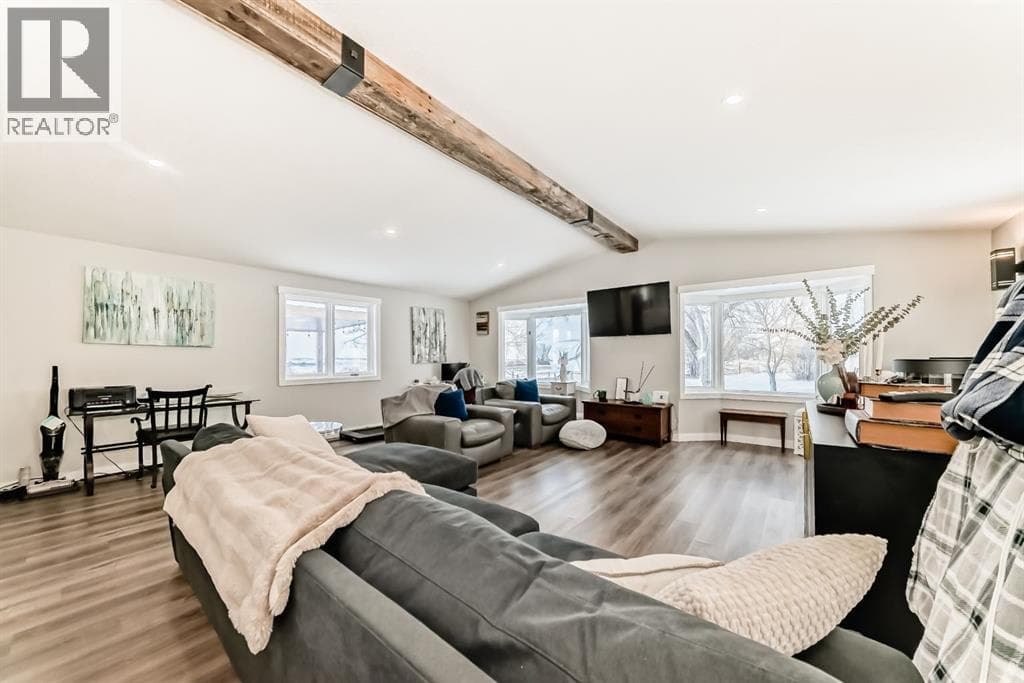 234081 Range Road 253 photo 5