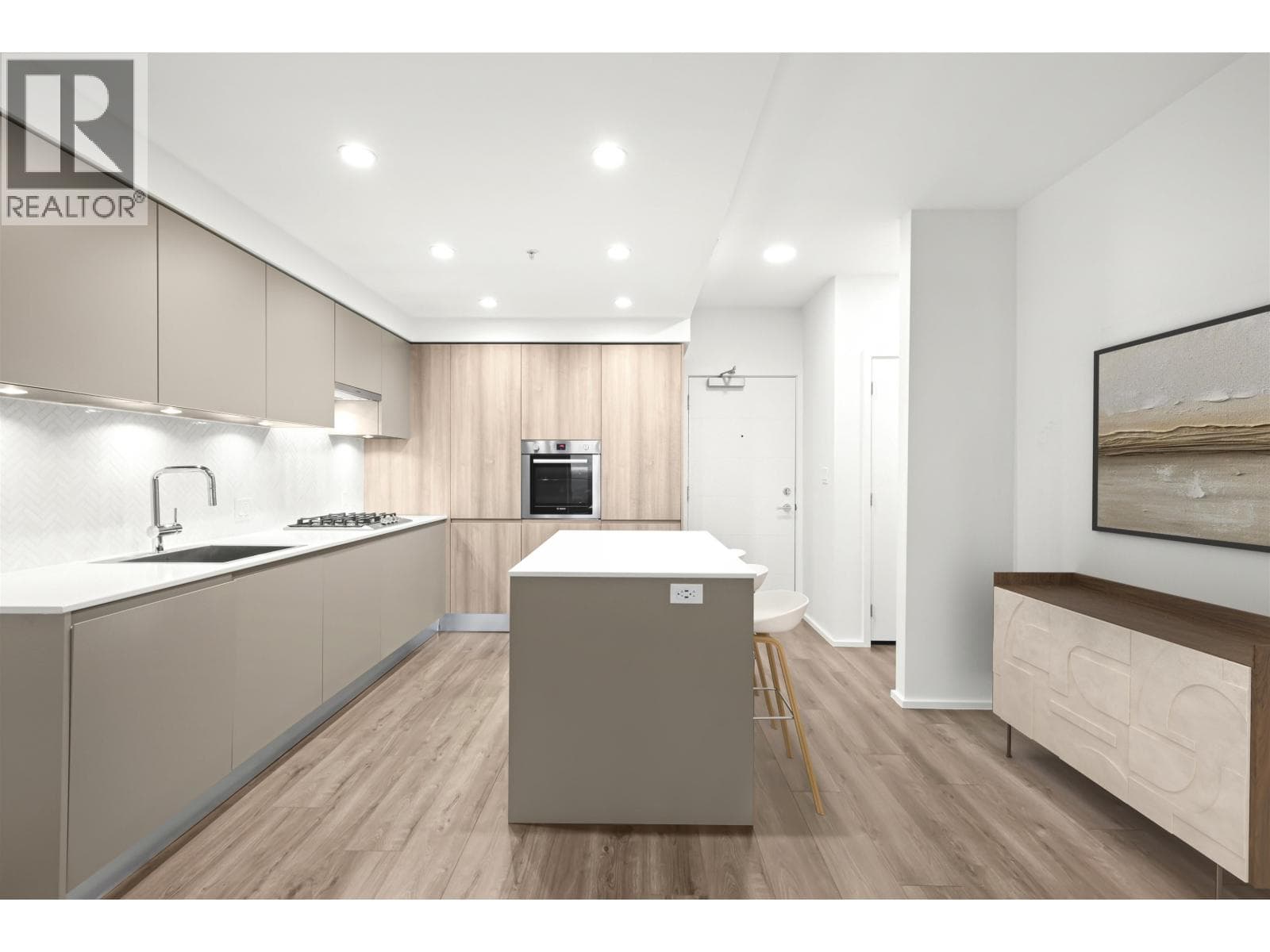 1909 3833 EVERGREEN PLACE photo 5