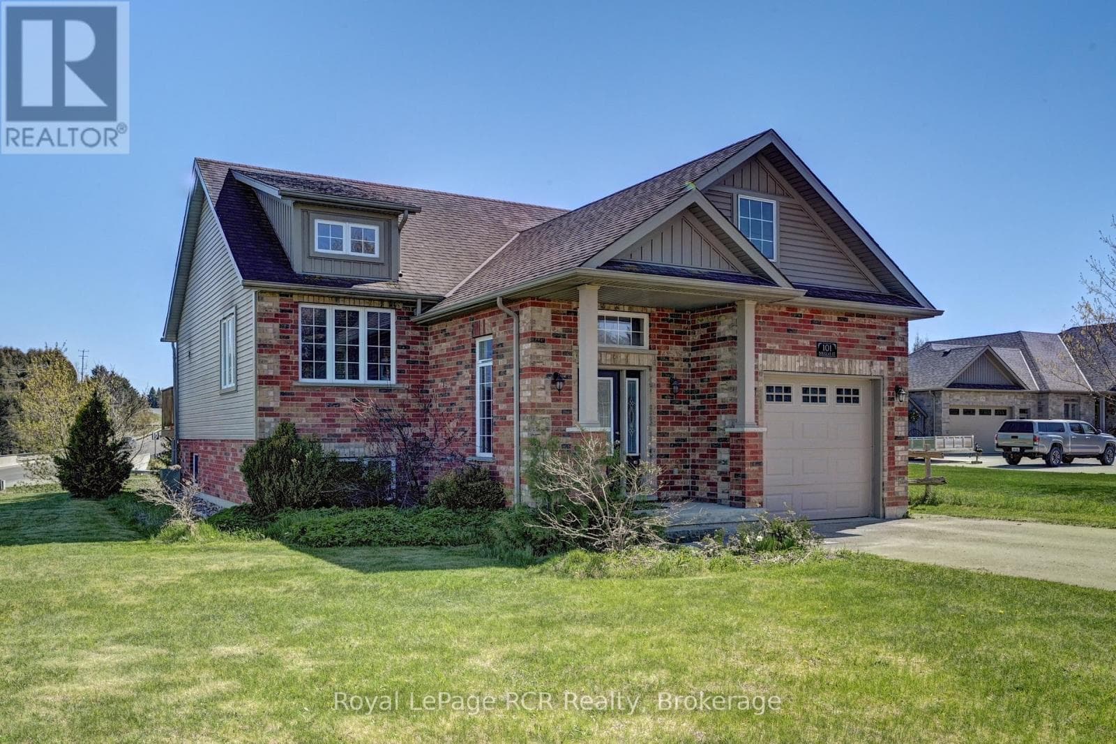 3 bed 2 bath single family at 101 DOUGLAS STREET — $549,000