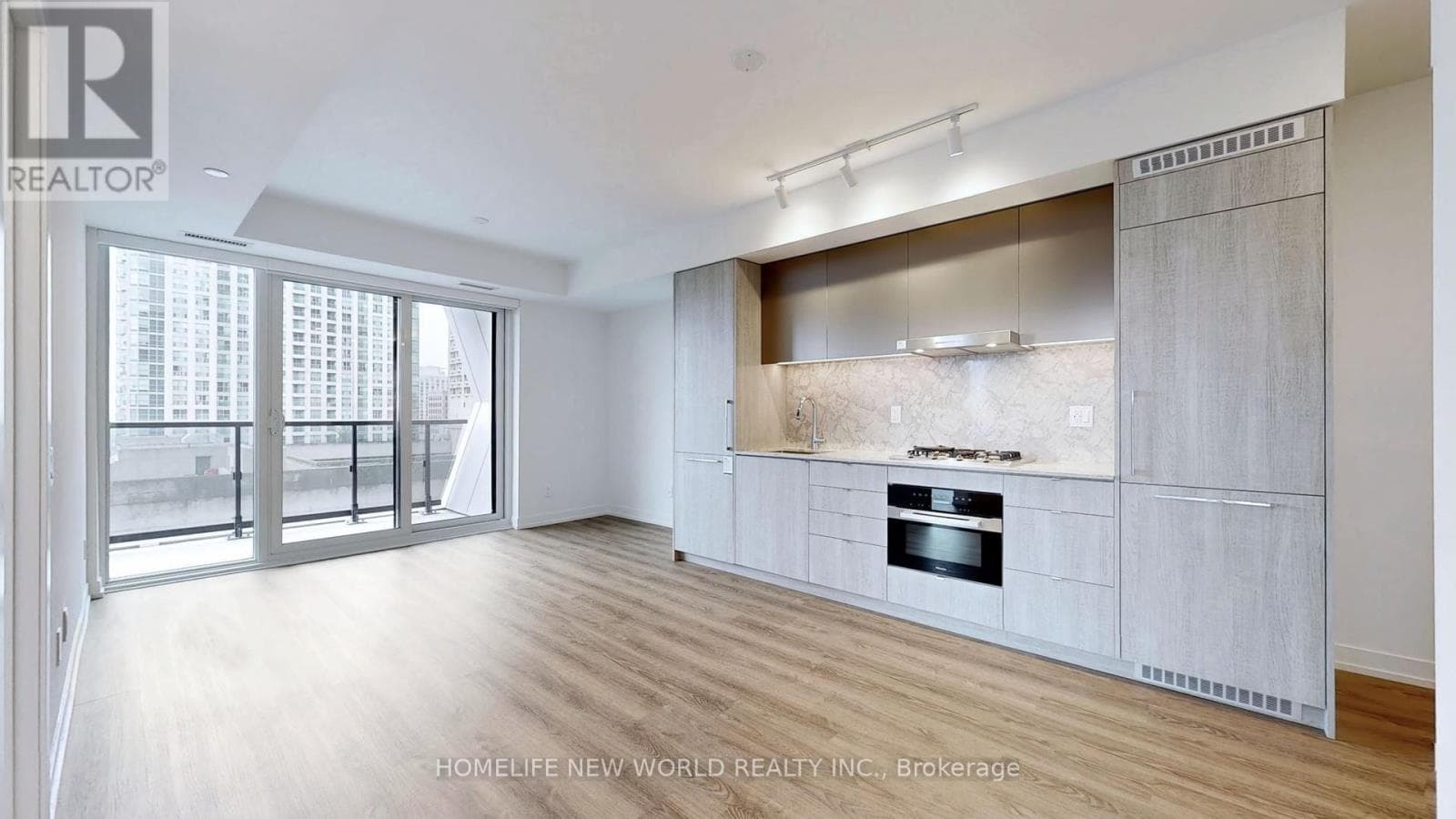 1908 - 771 YONGE STREET photo 4