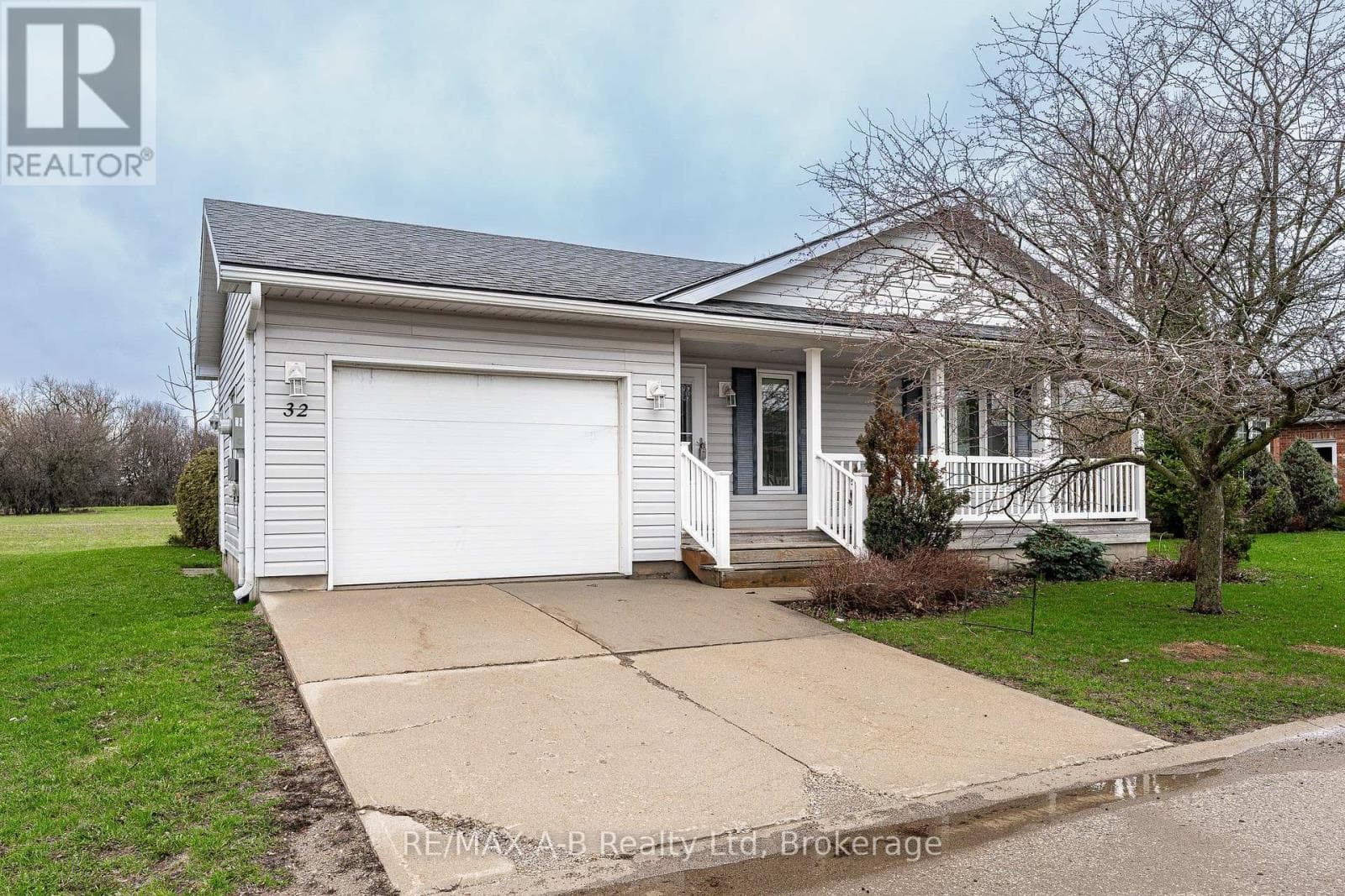 2 bed 2 bath single family at 32 - 30 ANN STREET — $345,900