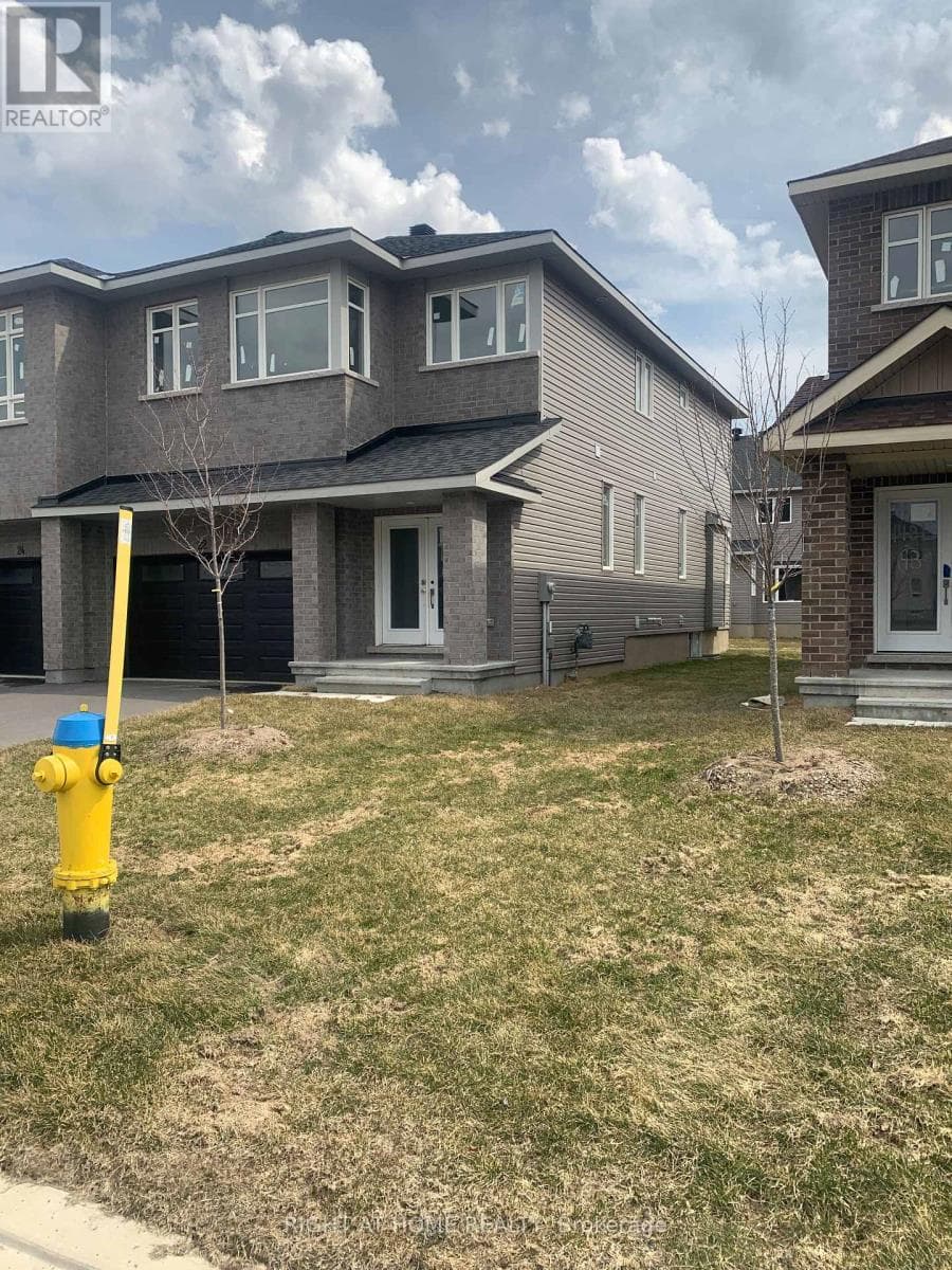 22 WYLIE WAY photo 2