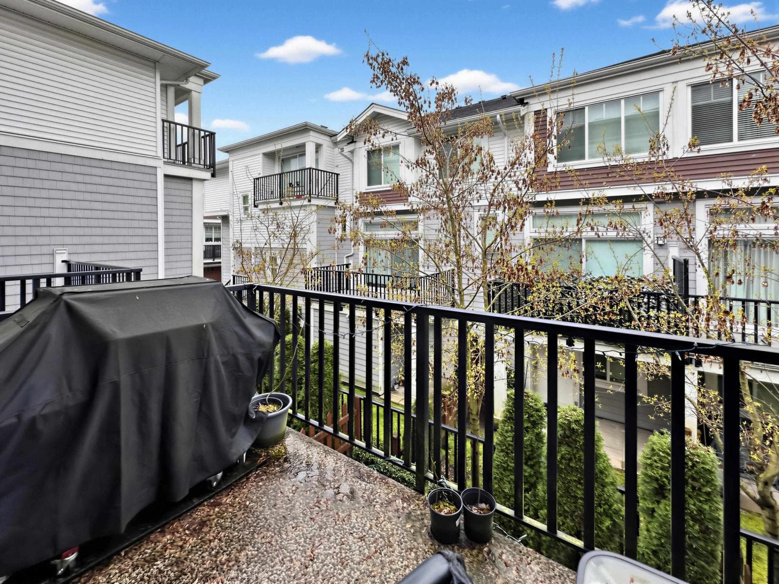 32 2528 156 STREET photo 4