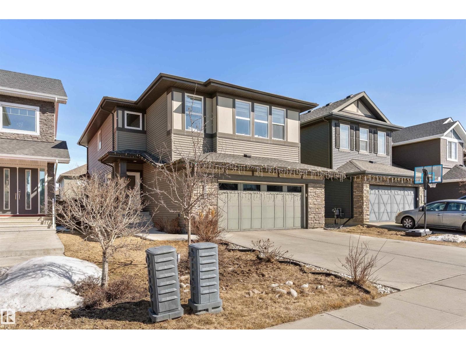 6006 19A AV SW photo 2