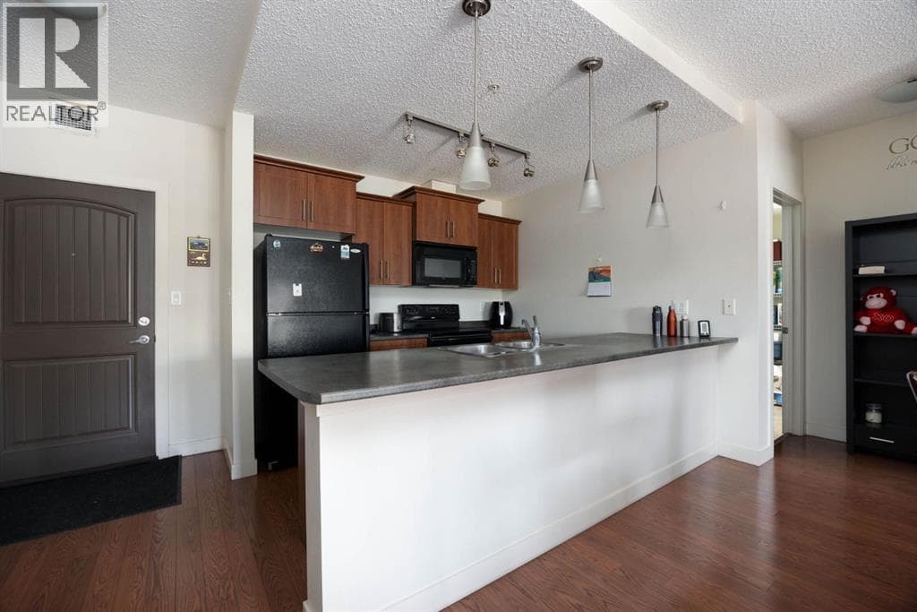 2303, 135B Sandpiper Road photo 4