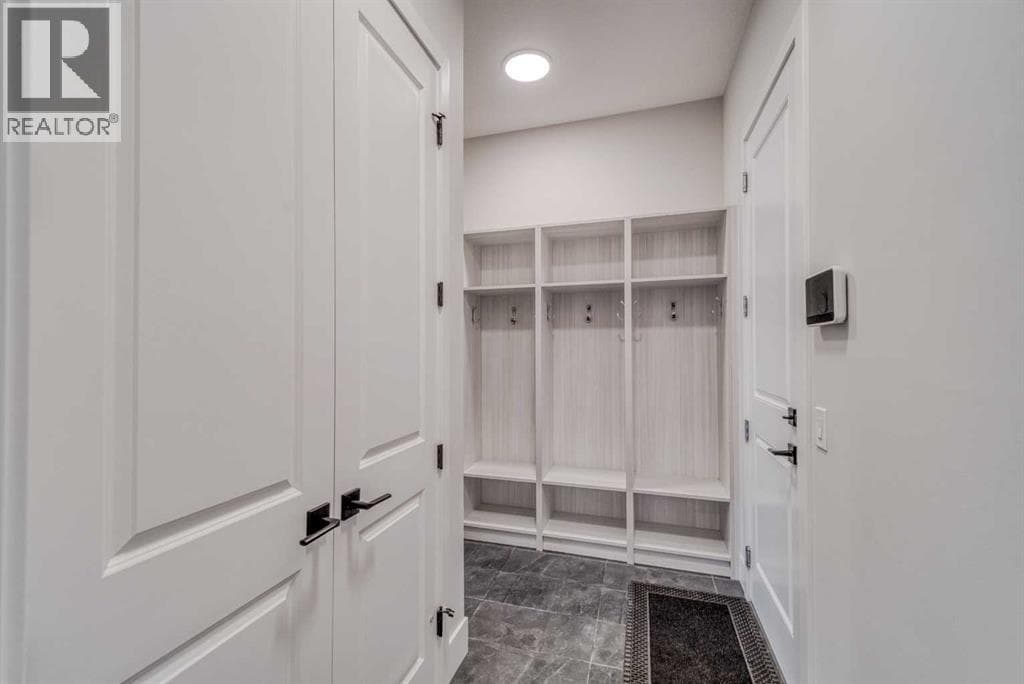 111 Aspen Summit Boulevard SW photo 5