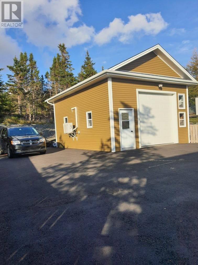 43 Markland Road photo 3