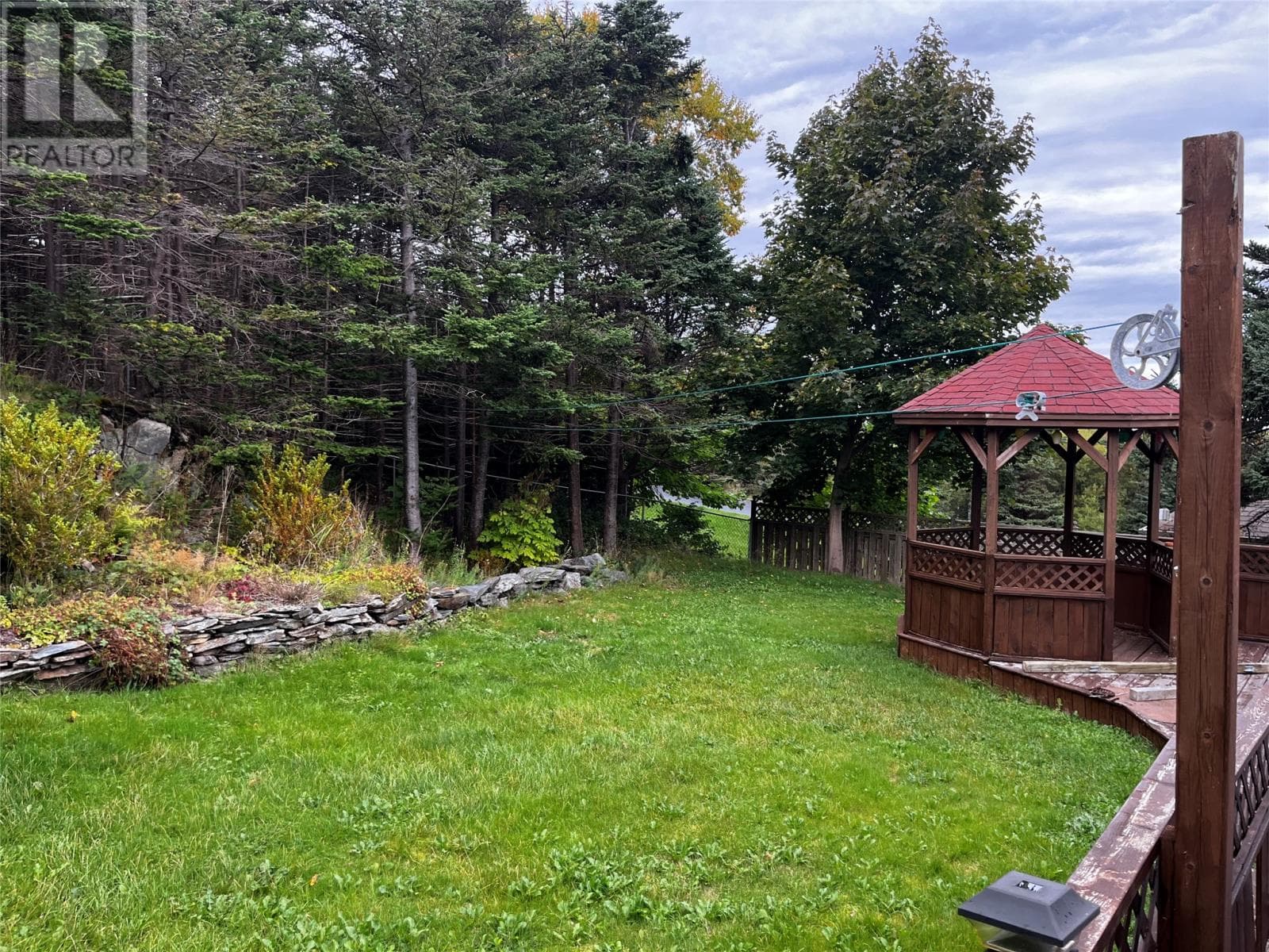 105 Main Road photo 3
