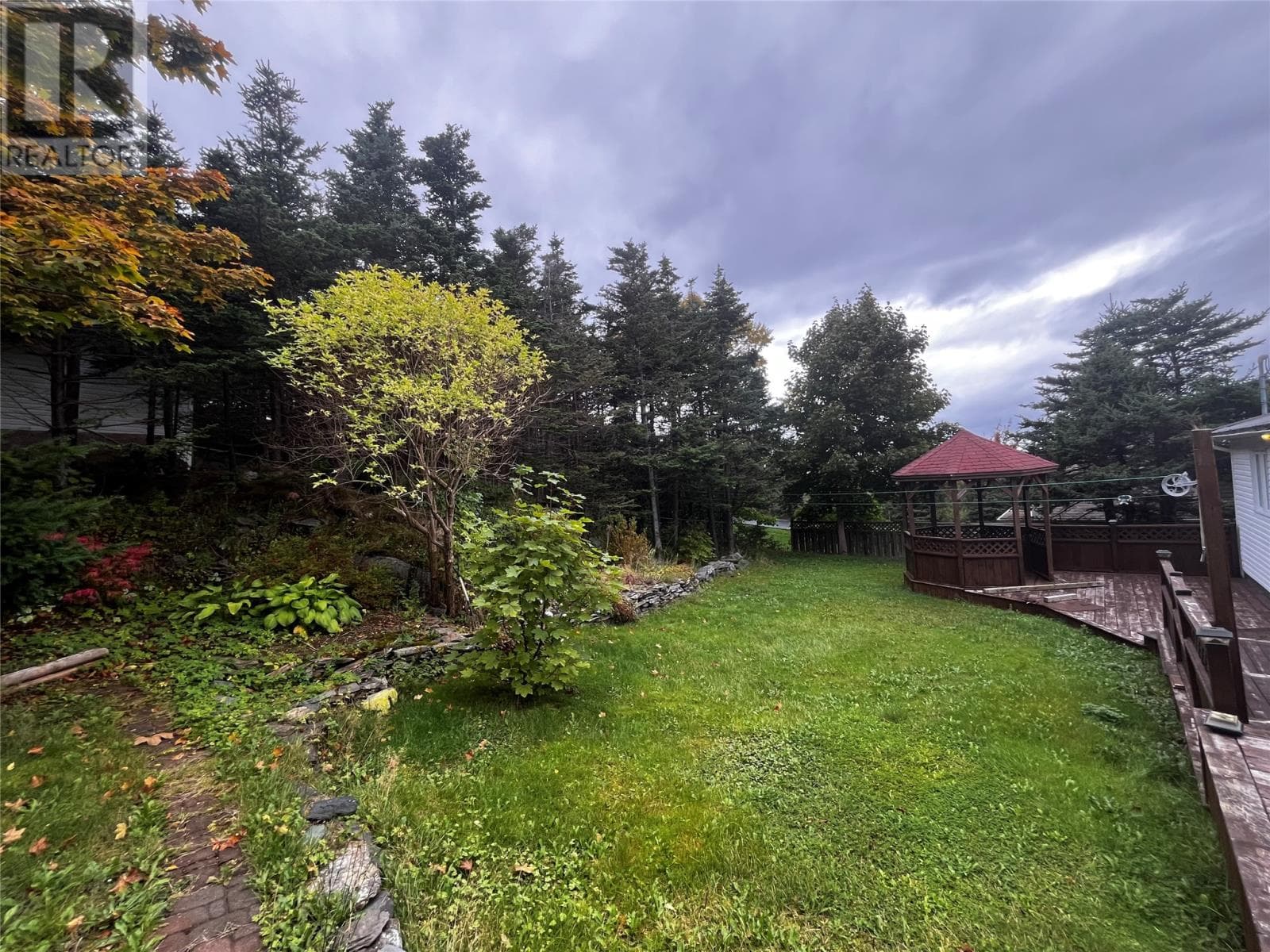 105 Main Road photo 5