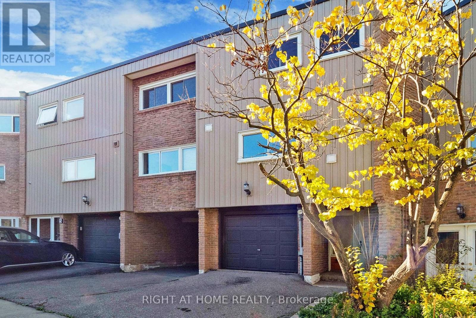 5 bed 2 bath single family at 6 - 400 BLOOR STREET — $819,000
