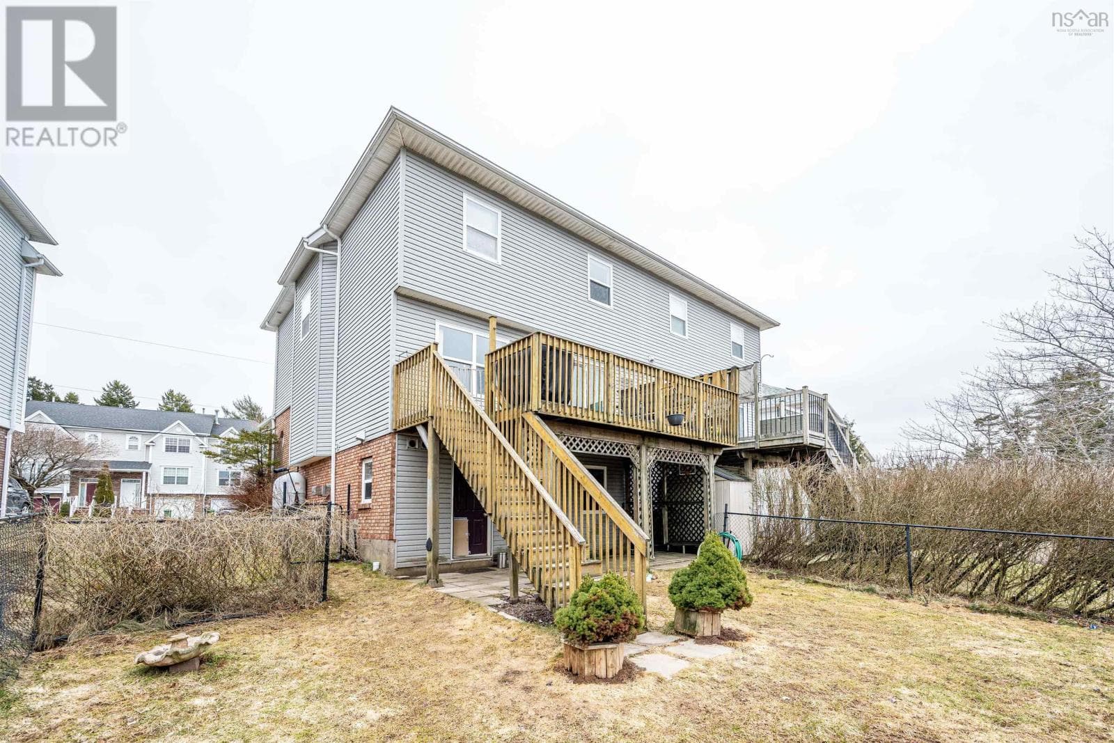 23 Stratford Way photo 2