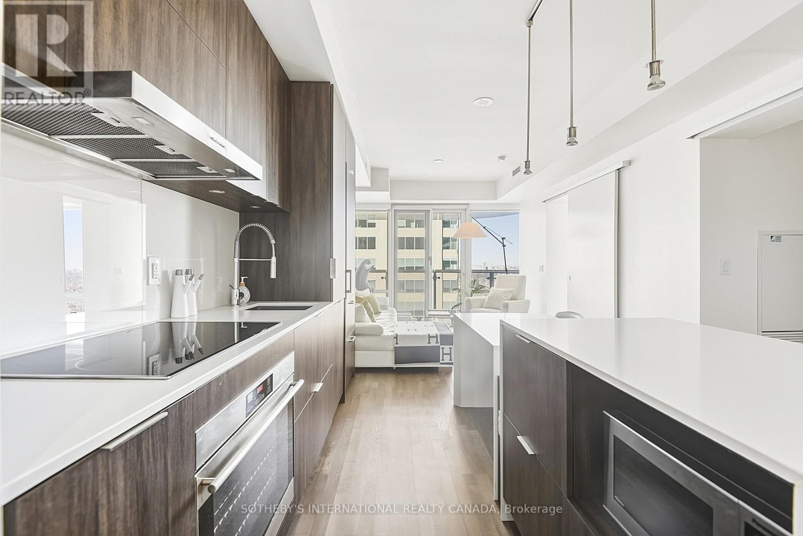 2 bed 1 bath single family at 2712 - 1 BLOOR STREET E — $699,000