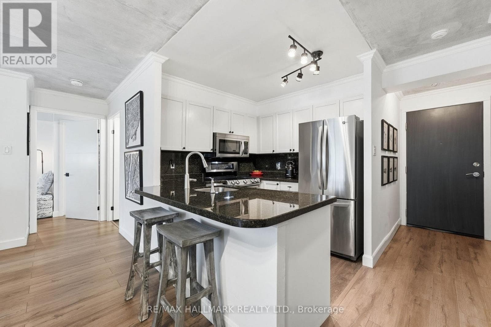 705 - 600 QUEENS QUAY W photo 2