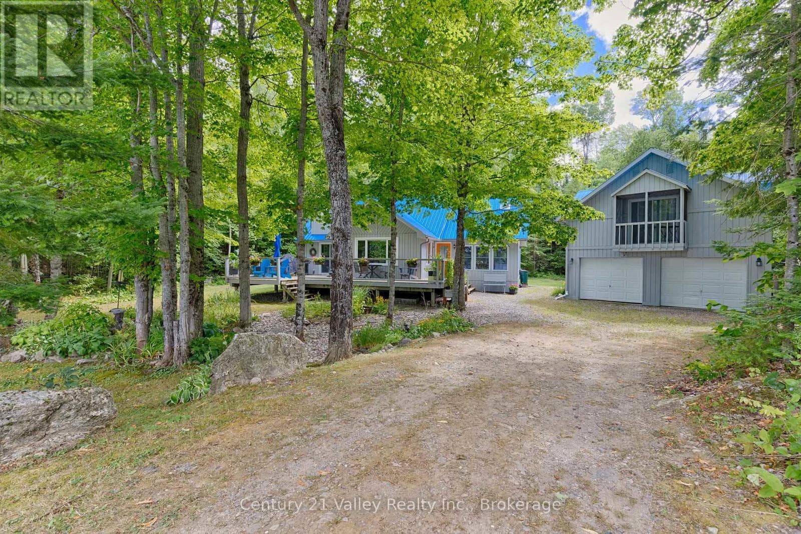 4 bed 3 bath single family at 671 GRAPHITE BAY ROAD — $1,083,000