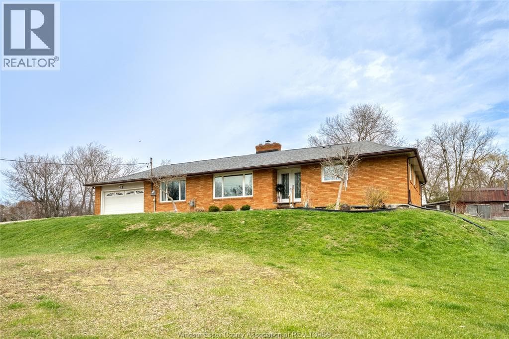 1235 GESTO Sideroad photo 3