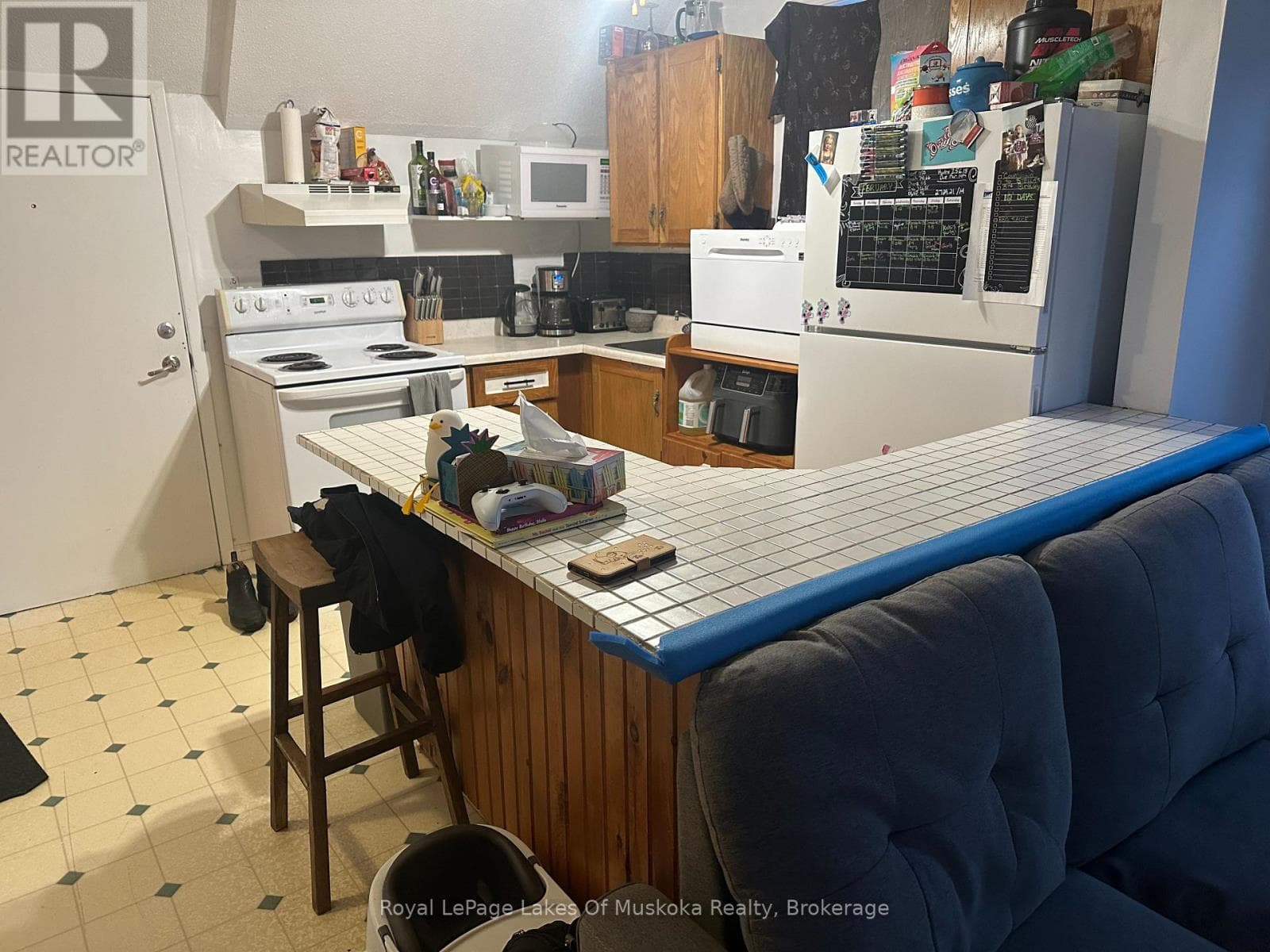 120 ONTARIO STREET photo 2