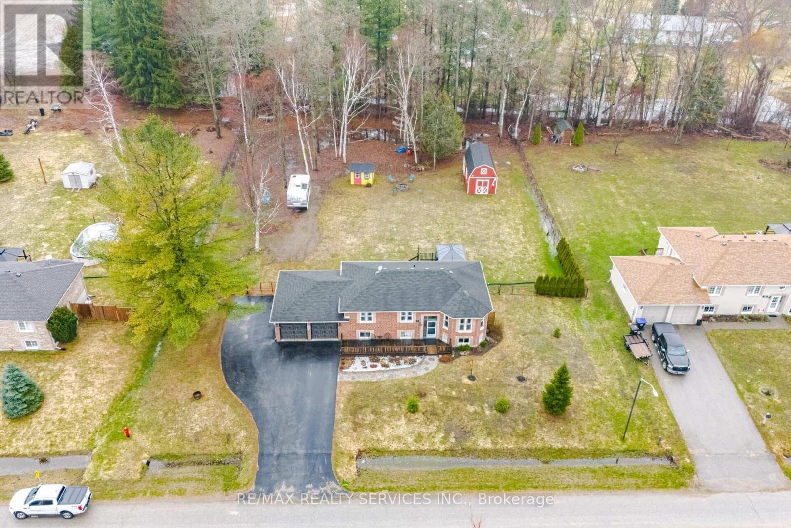 56 PRINCESS DRIVE photo 2