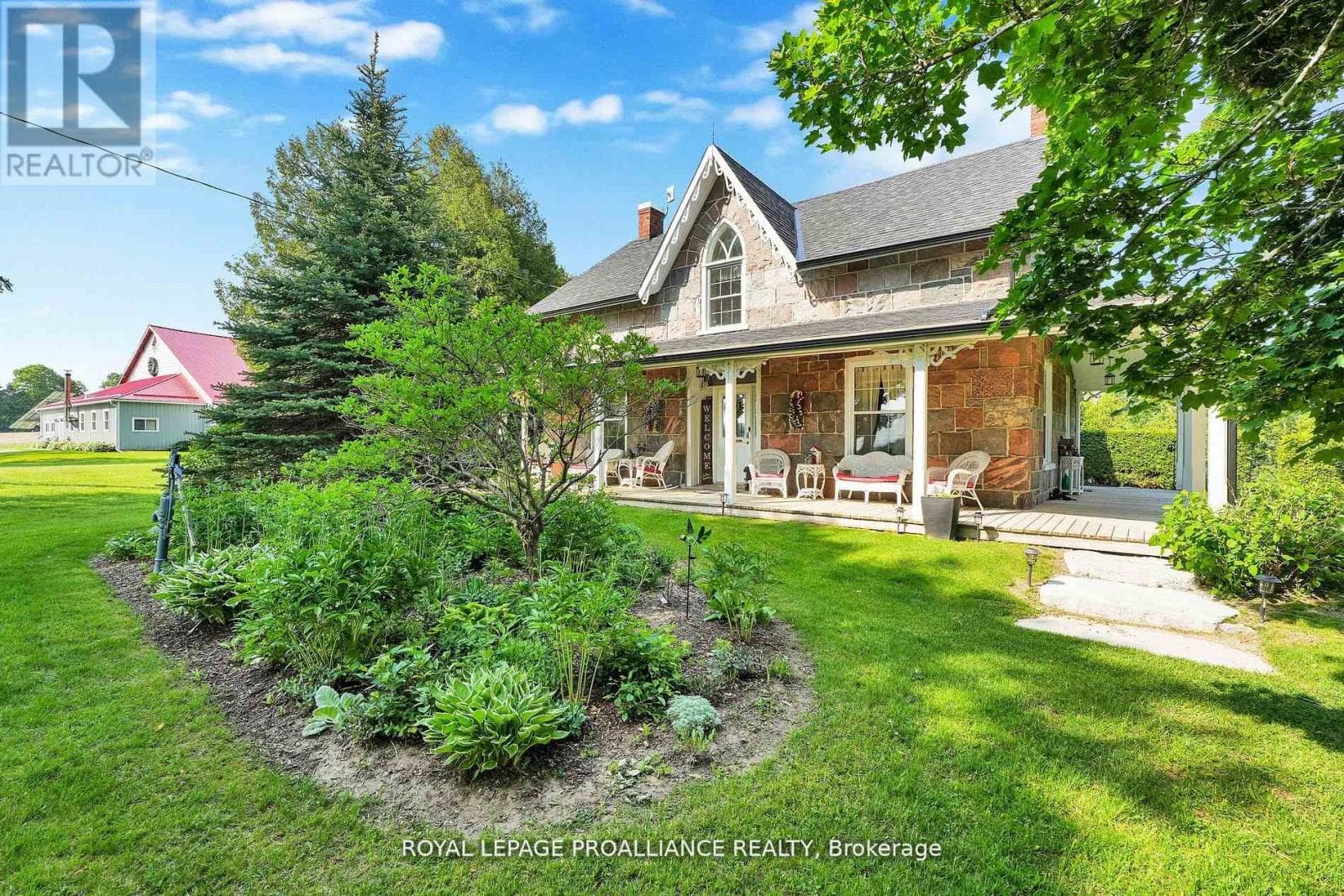1338 MCDONALD ROAD photo 3