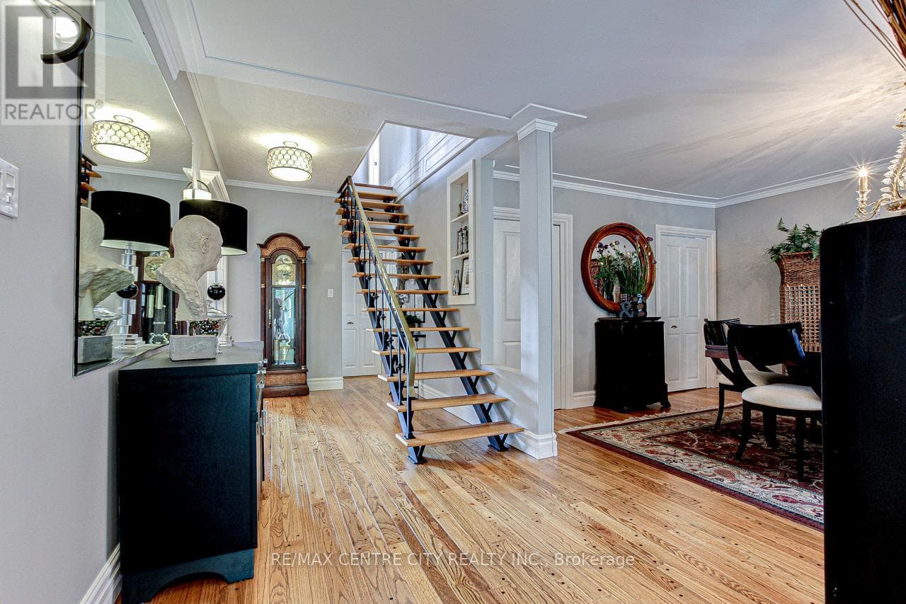 174 HARRISON PLACE photo 4