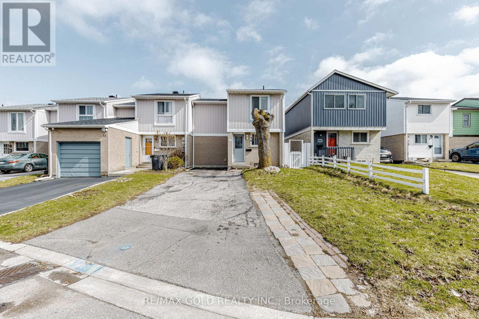 34 JACKMAN DRIVE photo 3