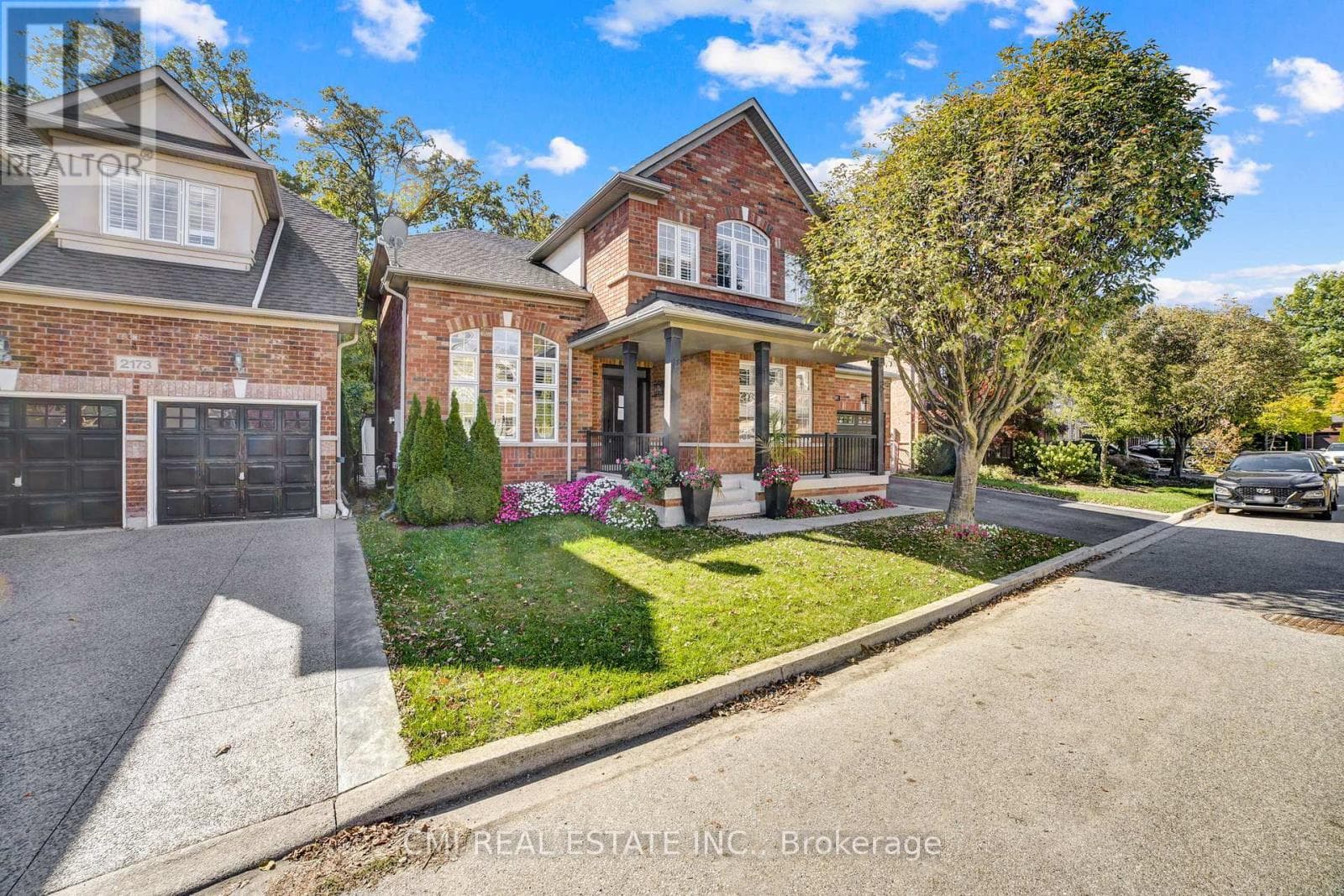 2171 JARDINE CRESCENT photo 2