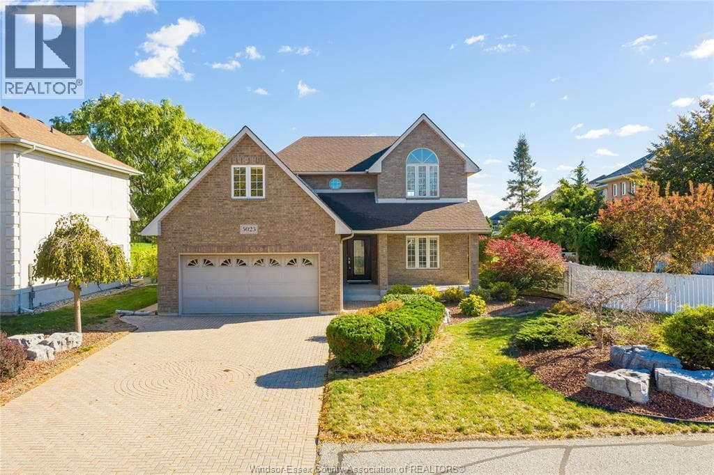 5 bed 4 bath single family at 5023 SOUTHWOOD LAKES BOULEVARD — $899,999