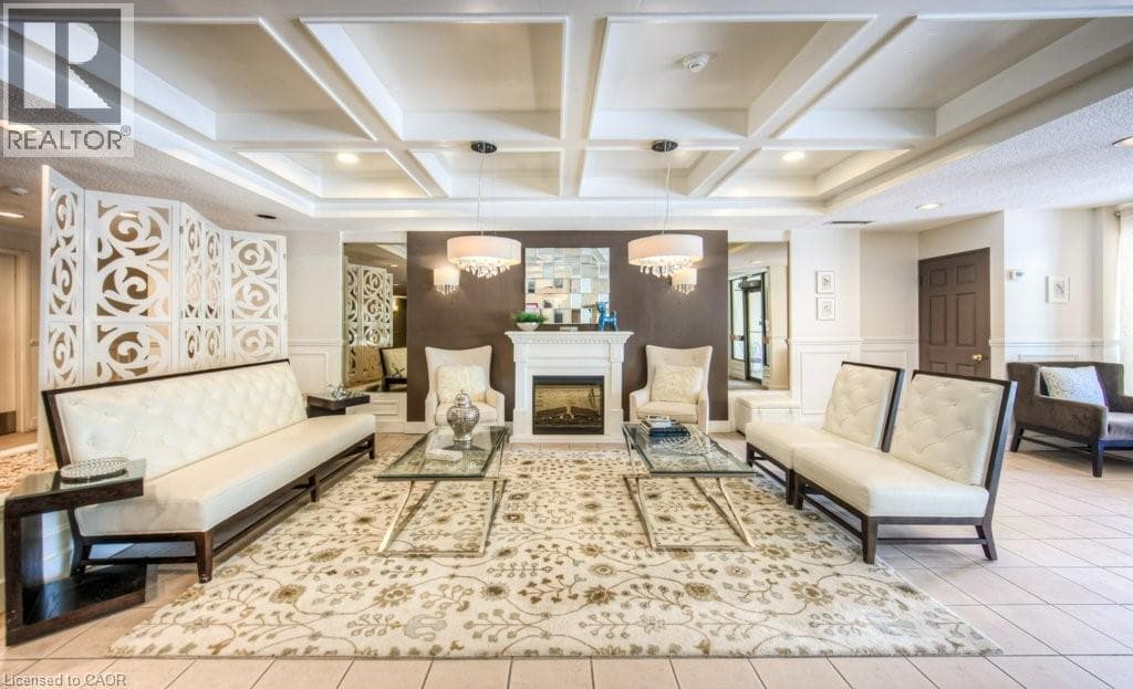 265 WESTCOURT Place Unit# PH9 photo 3