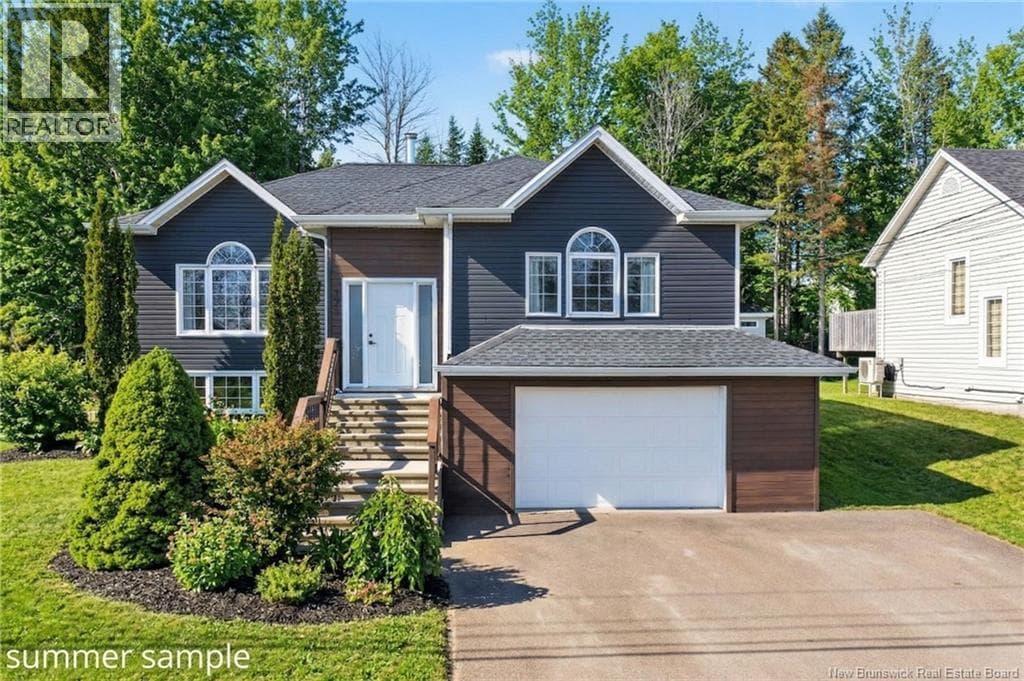 3 bed 2 bath single family at 721 Centrale Street — $489,900