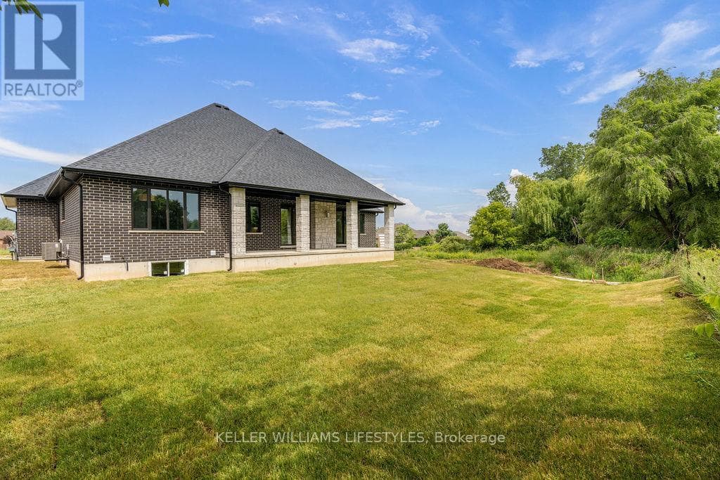 65 EAST GLEN DRIVE photo 5