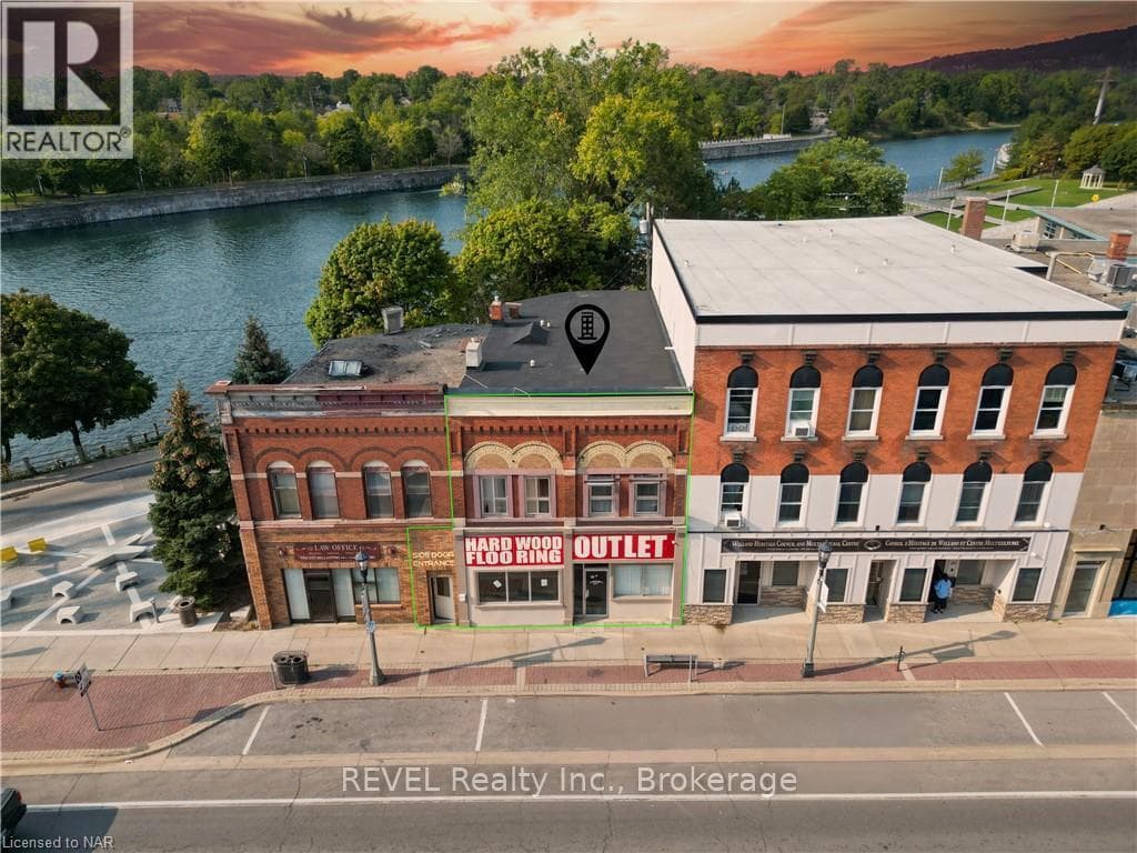 3 bath retail at 12 EAST MAIN STREET — $548,800