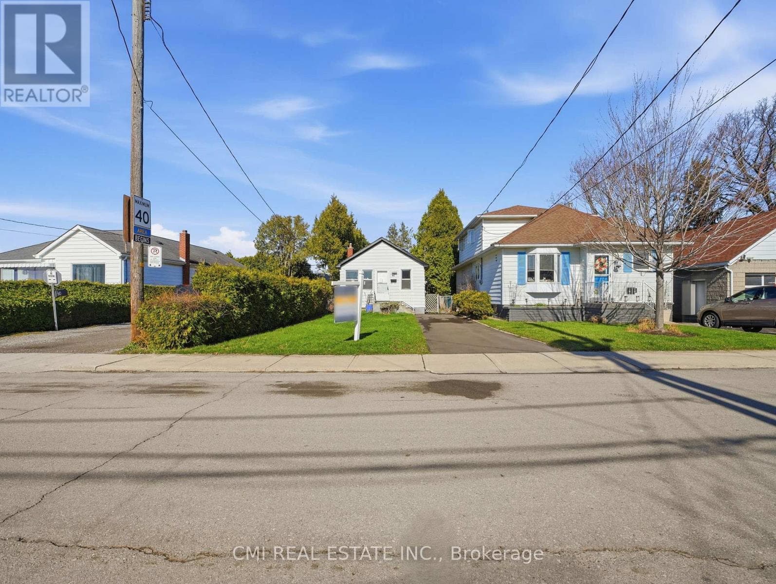 86 ADAIR AVENUE S photo 4