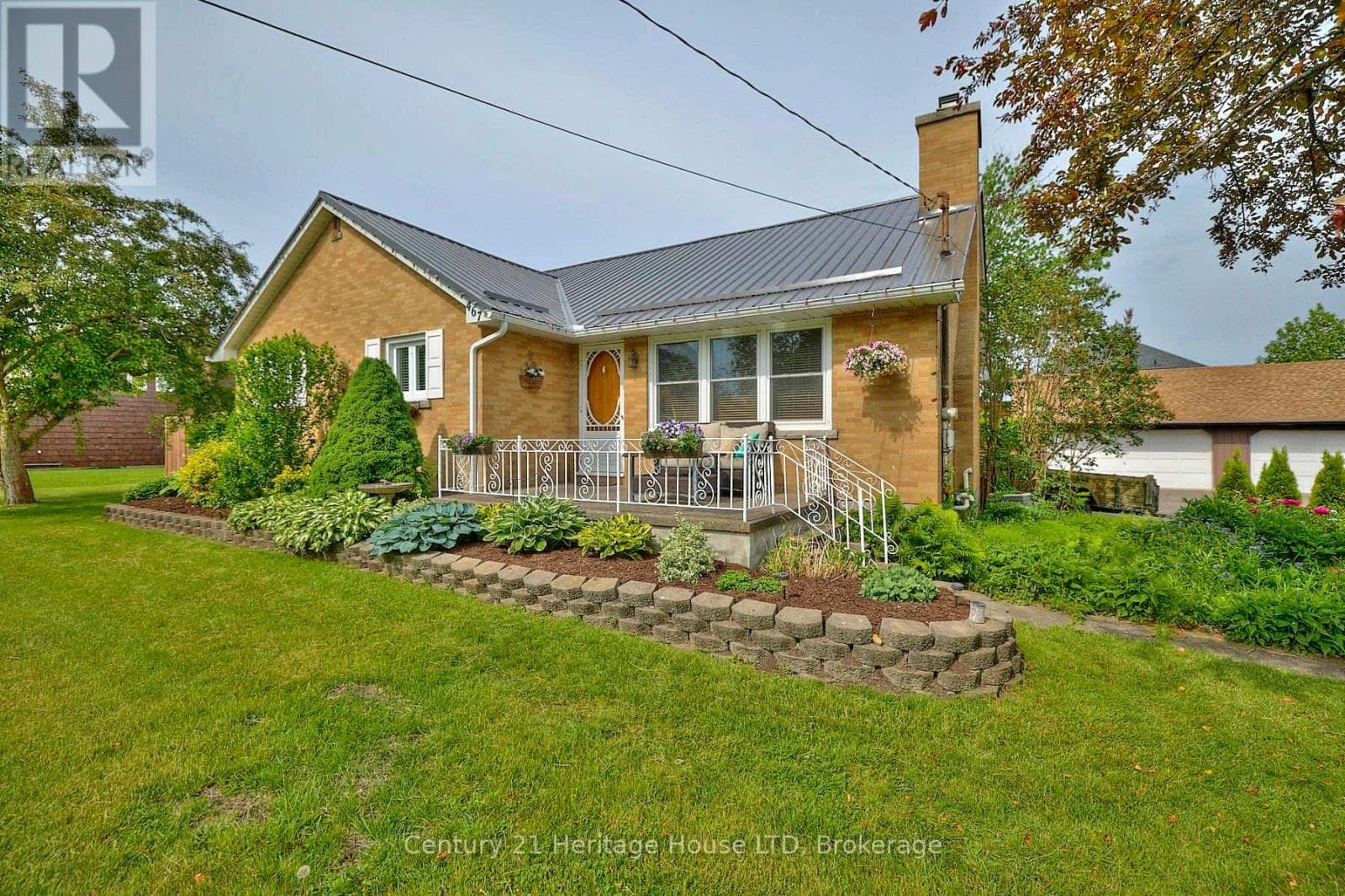 467 GORHAM ROAD photo 4