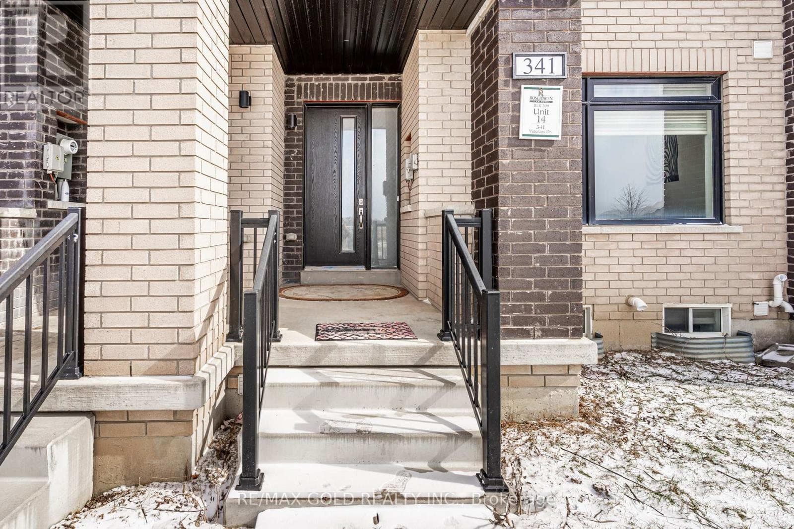 341 VETERANS DRIVE photo 5