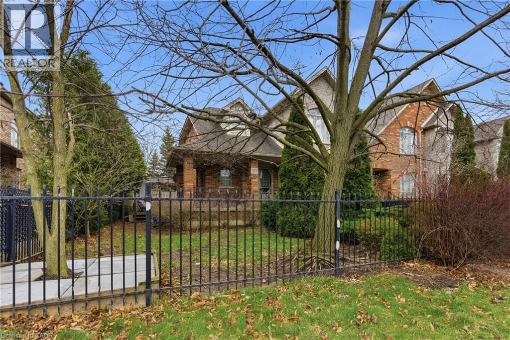 189 LIVINGSTON Avenue photo 3