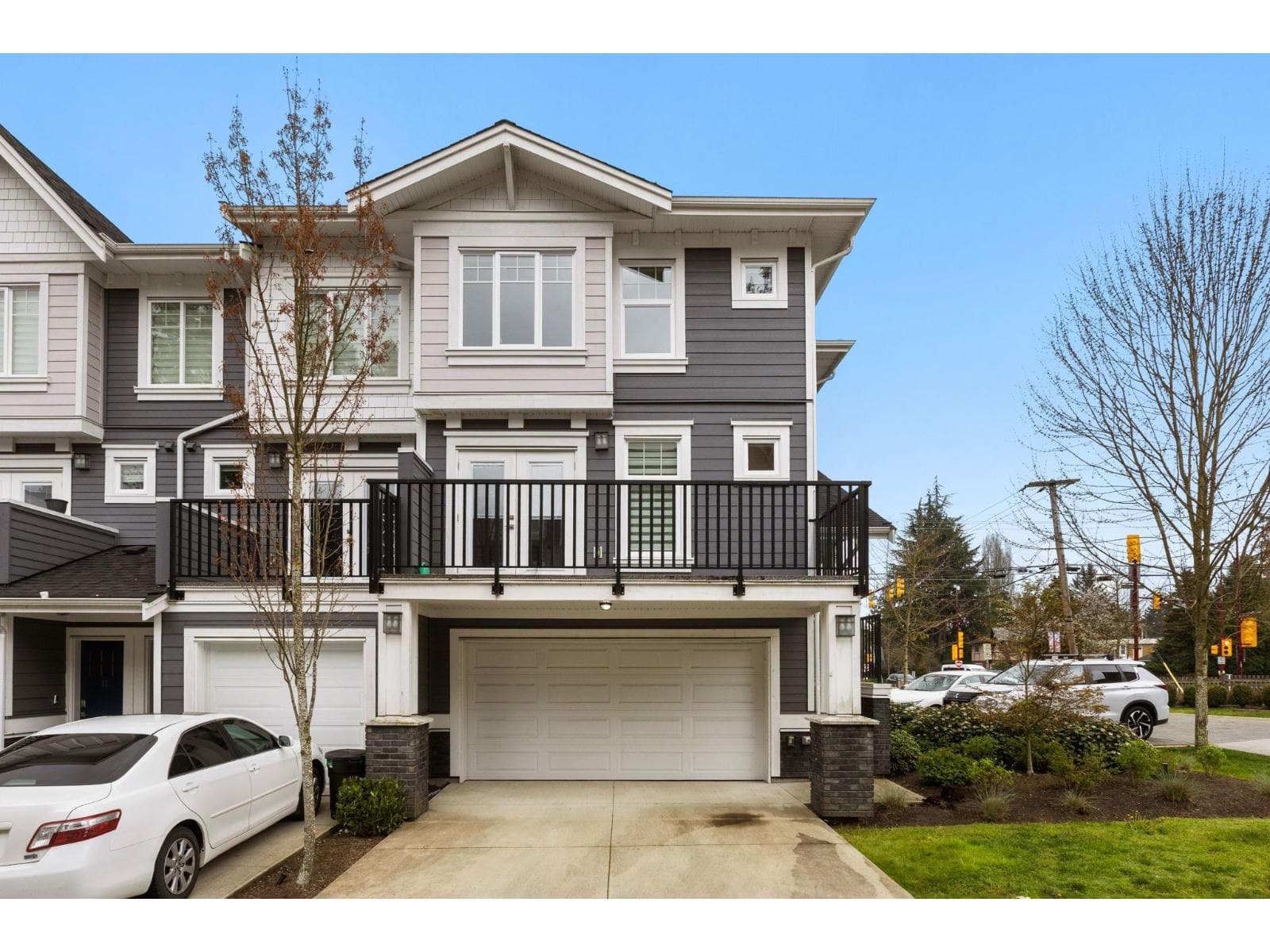 4 bed 4 bath single family at 9 7167 116 STREET — $989,900