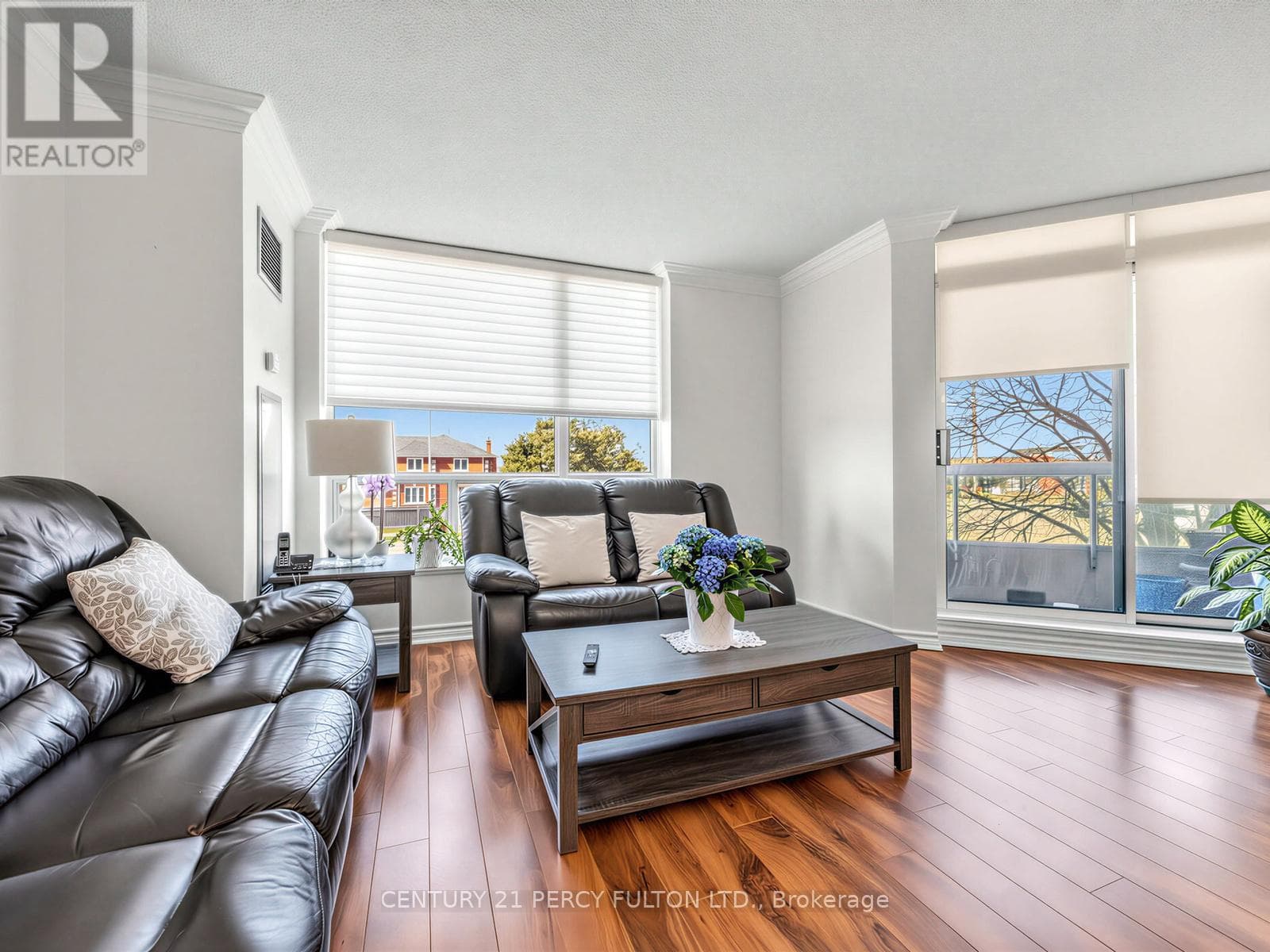 201 - 745 NEW WESTMINSTER DRIVE photo 5