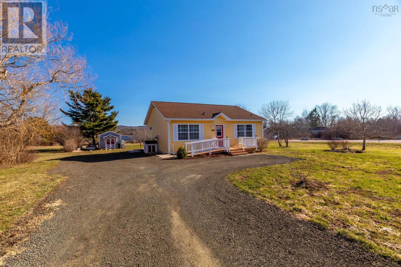 5050 Granville Road photo 2