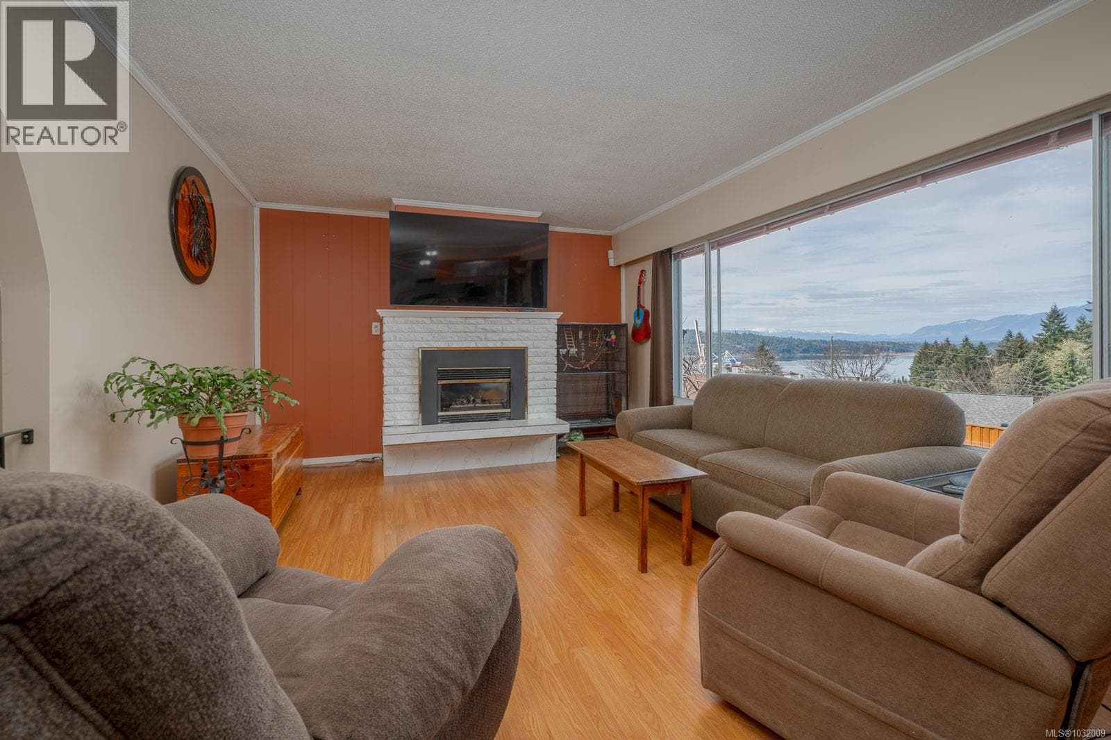 2183 Motion Dr photo 2