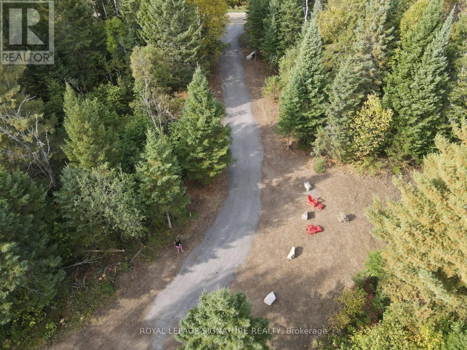 938 BARTLETT LAKE ROAD photo 5