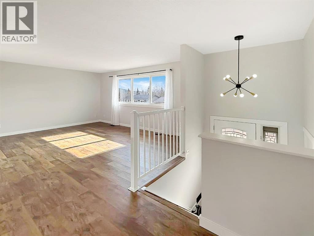 10250 97th Avenue photo 3