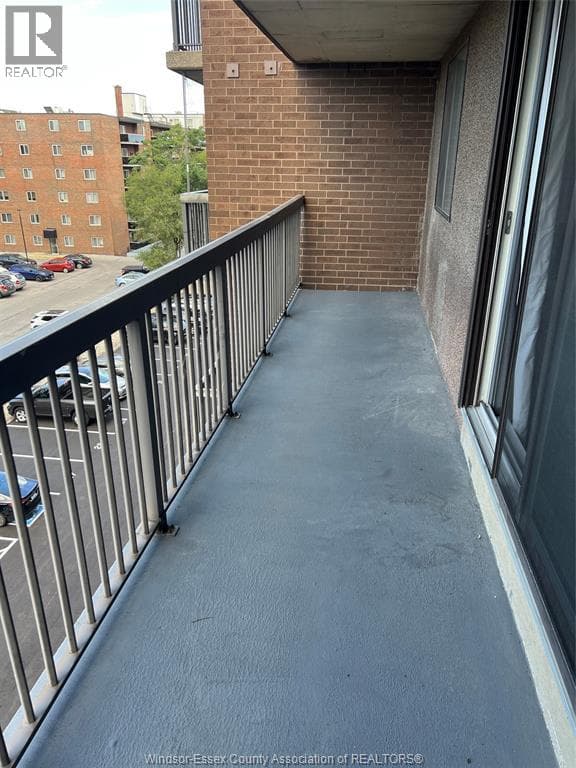 1 bed 1 bath single family at 3936 WYANDOTTE STREET East Unit# 513 — $250,000