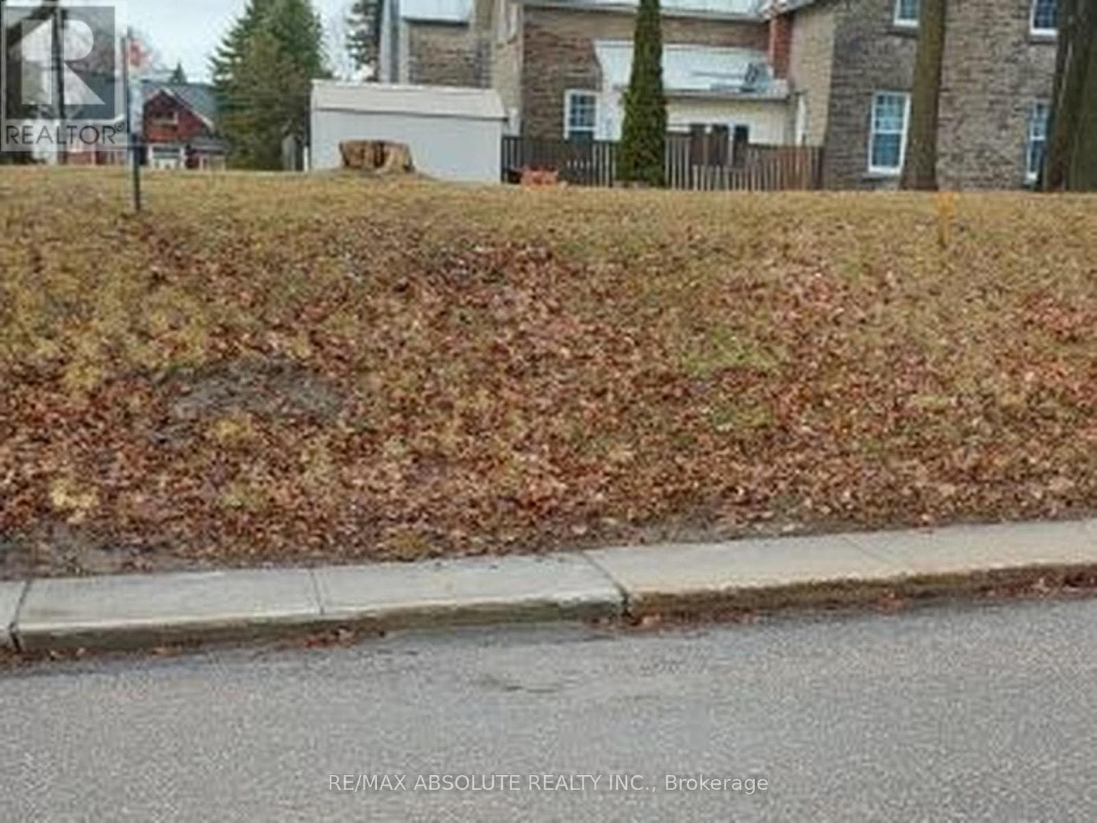 vacant land at 00 ALBERT STREET — $169,000